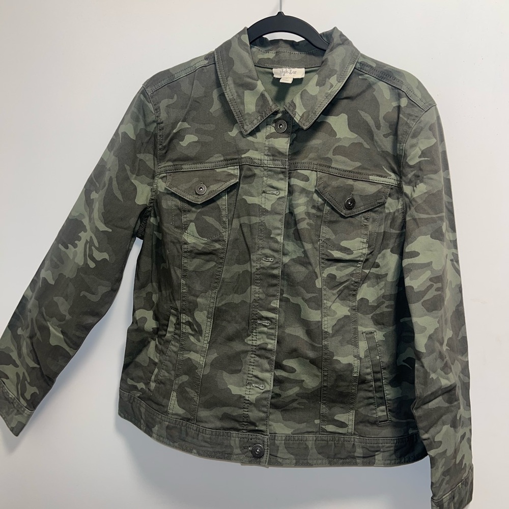 Camo Green Women's Jacket